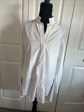 ADAY Ivory White Something Borrowed Technical Shirt Snap Front High Low Small